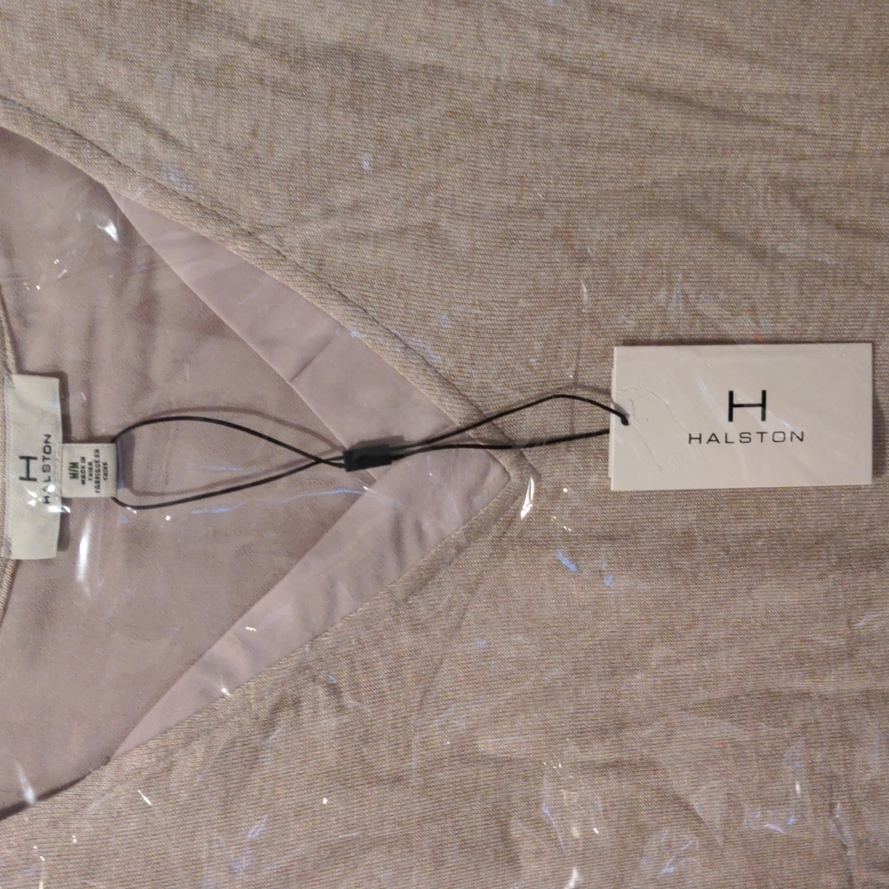 Halston Top - Picture 4 of 13